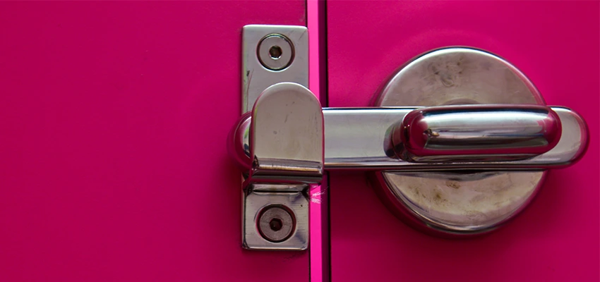 Childproof Gate Lock in Campbell, California