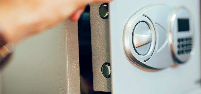 Fingerprint Safe Openers in Campbell, CA